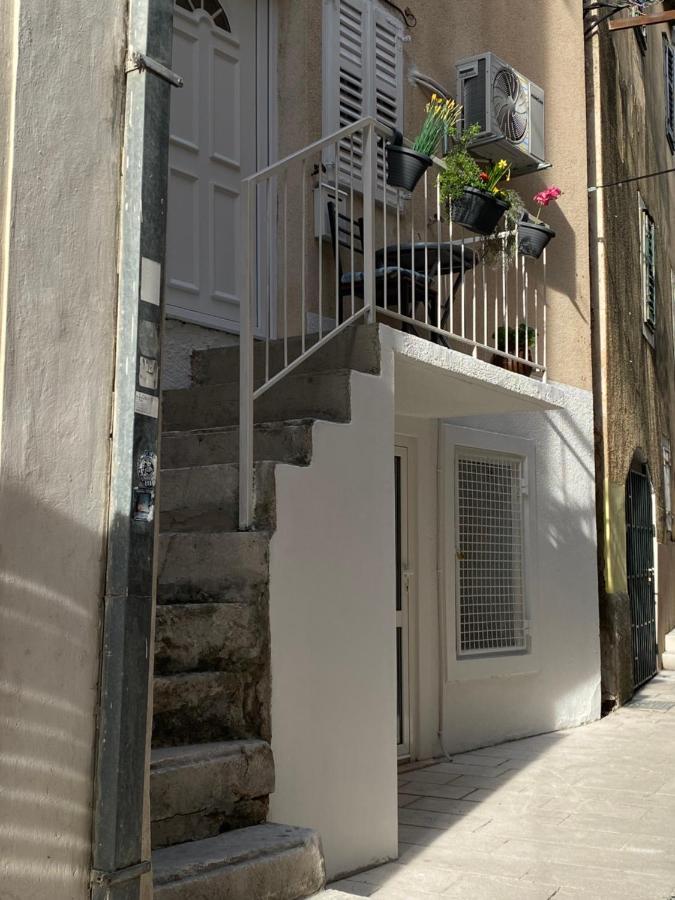 Apartments Calla Makarska Zewnętrze zdjęcie